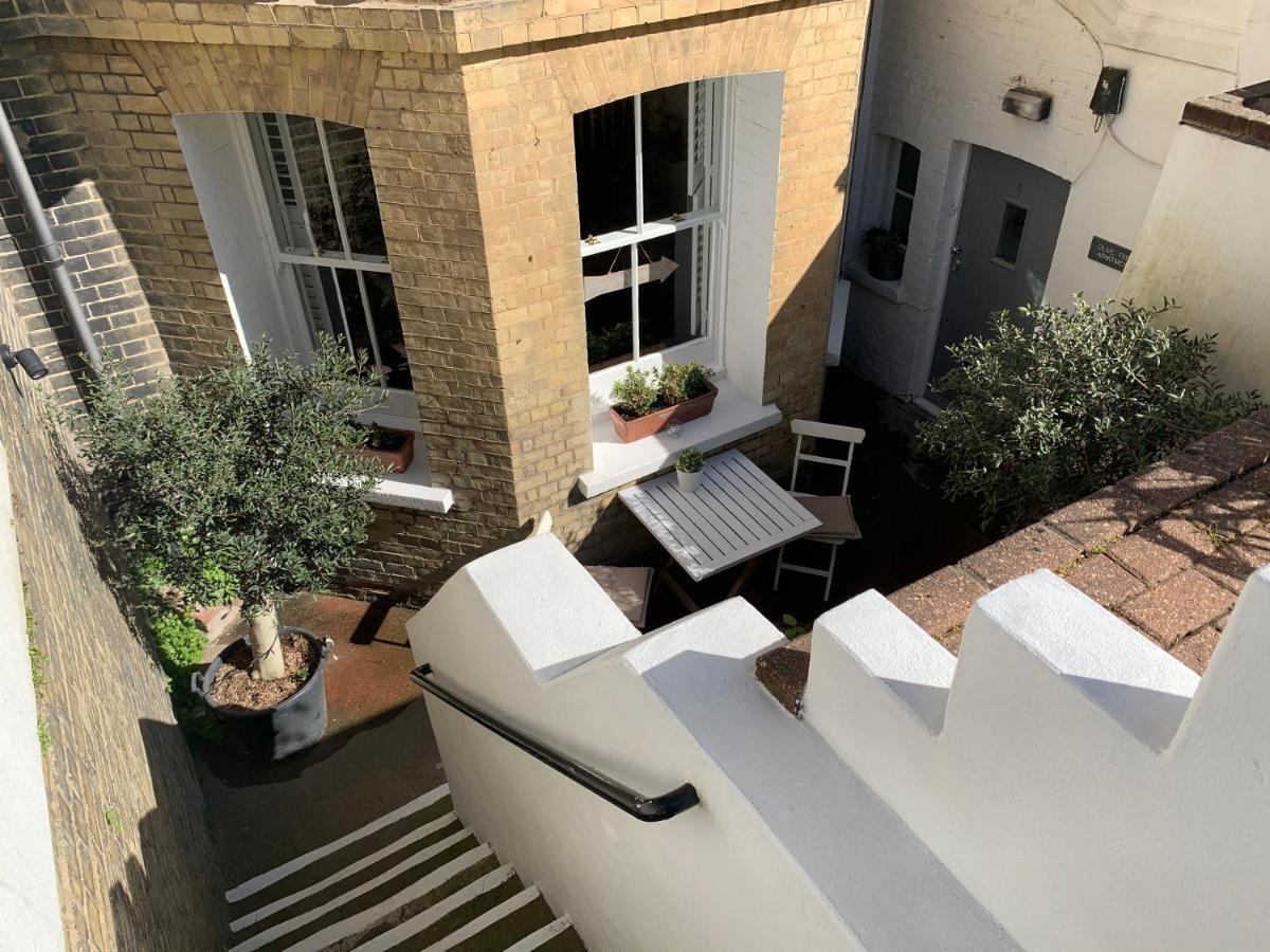Olive Tree Apartment Hove Buitenkant foto
