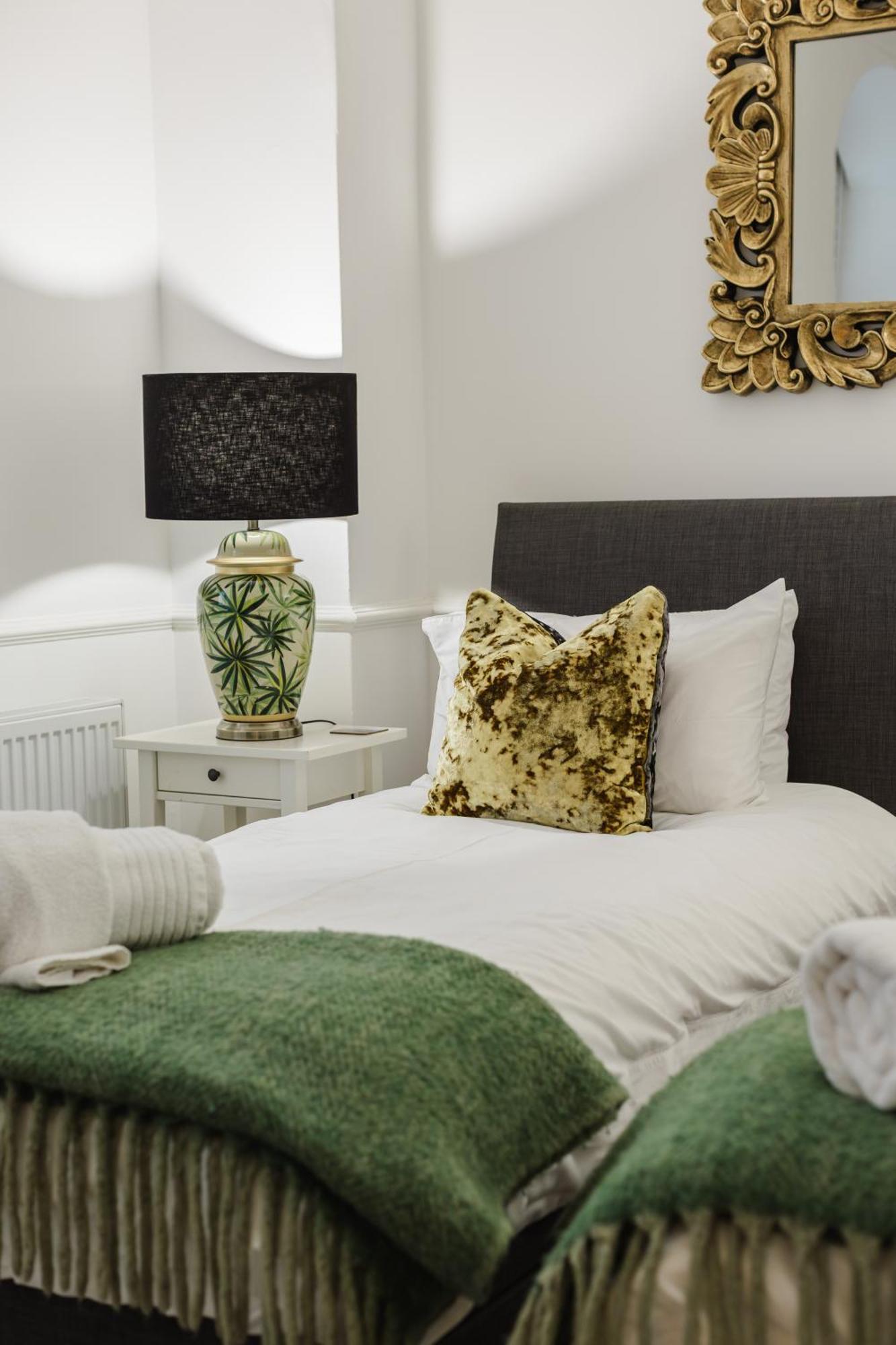 Olive Tree Apartment Hove Buitenkant foto